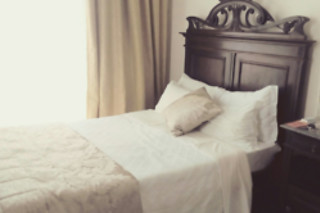 Uma noite em quarto duplo com pequeno-almoço para 2 em Vila Aurora em Luso (Aveiro)