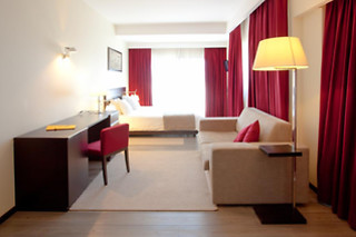 Uma noite em quarto duplo com pequeno-almoço para 2 em Hotel São Pedro*** em Arouca (Aveiro)