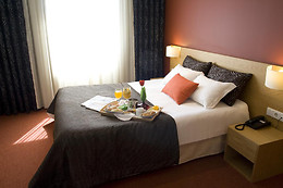 PAREDES HOTEL APARTAMENTOS 3*