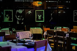 MAGIC MOMENTS RESTAURANT & DANCE CLUB