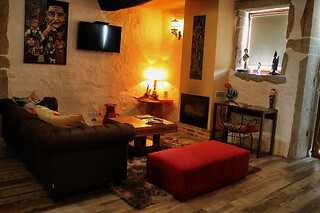 Uma noite em quarto duplo standard com pequeno-almoço para 2 no Art'Otel Barcelos (Braga)