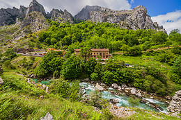 HOTEL ARCEA MIRADOR DE CABRALES