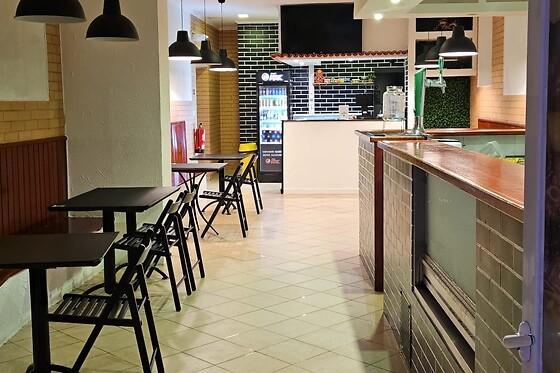 Almoço ou jantar para 2 no Reta's Burguer em Sobral de Monte Agraço (Oeste)