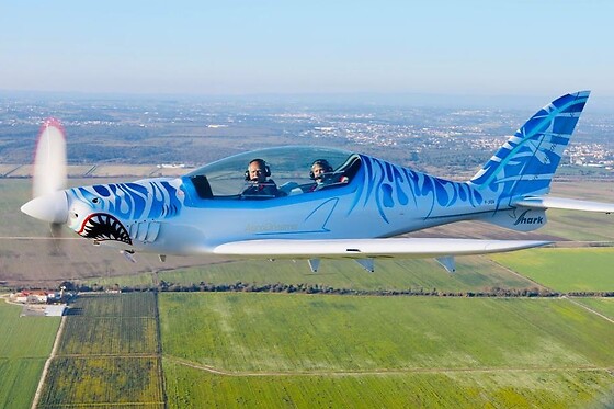 Experiência de voo no ultraleve Shark | Para 2 - 20 min | AeroDreams - Benavente