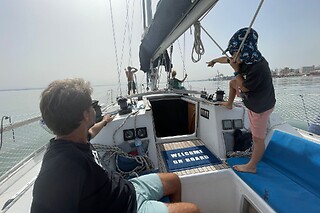 Cruzeiro para grupo até 10 pessoas com a Salty Planet Charter I Sailing Tours Lisboa nos Olivais (Lisboa)