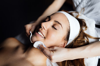 Massagem com pedras para 2 | Estética Moderna em Viseu