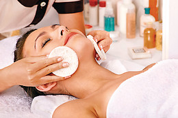 CENTRO DE BELLEZA Y MEDICINA ESTÉTICA LUCY LARA