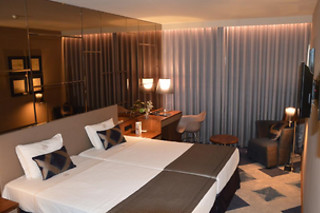 Uma noite em quarto twin com pequeno-almoço para 2 em Santana Hotel & Spa**** em Vila do Conde (Porto)