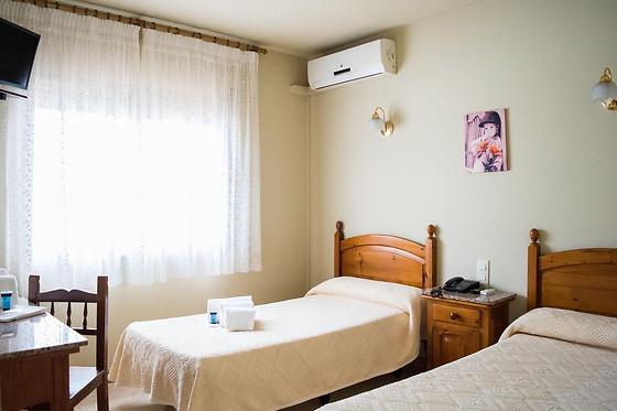 HOTEL LES TORRES - photo 1